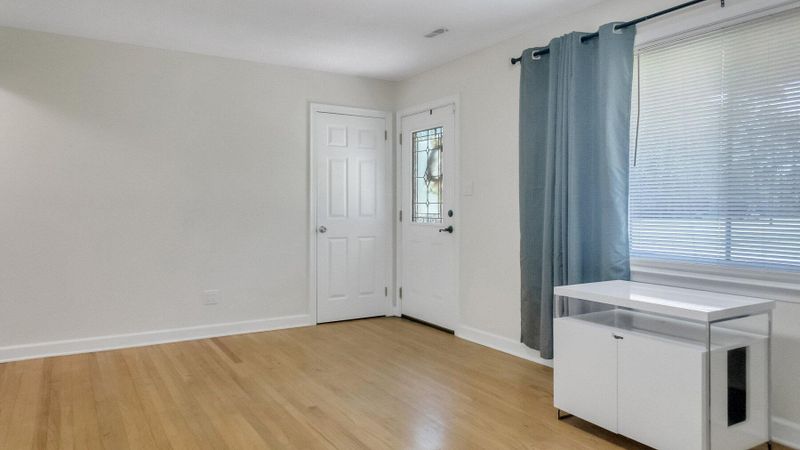 107 Iris St, Goose Creek, SC 29445