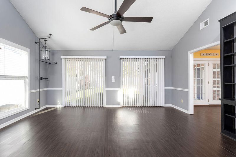 20 Milano St, Hanahan, SC 29410