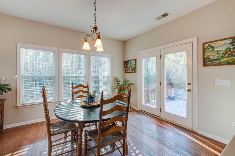 2178 Summerwood Dr, Mount Pleasant, SC 29466