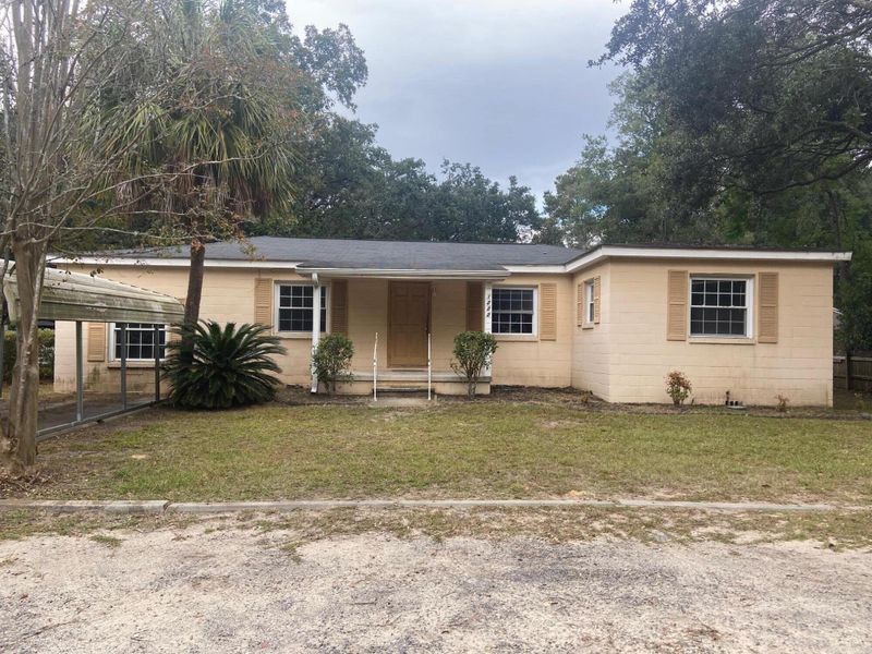 1222 Stratford Rd, Hanahan, SC 29410