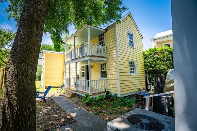 113 Coming St, Charleston, SC 29403