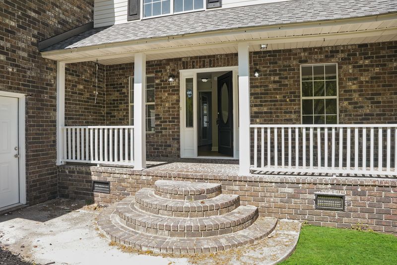 129 Ebony Ln, Goose Creek, SC 29445
