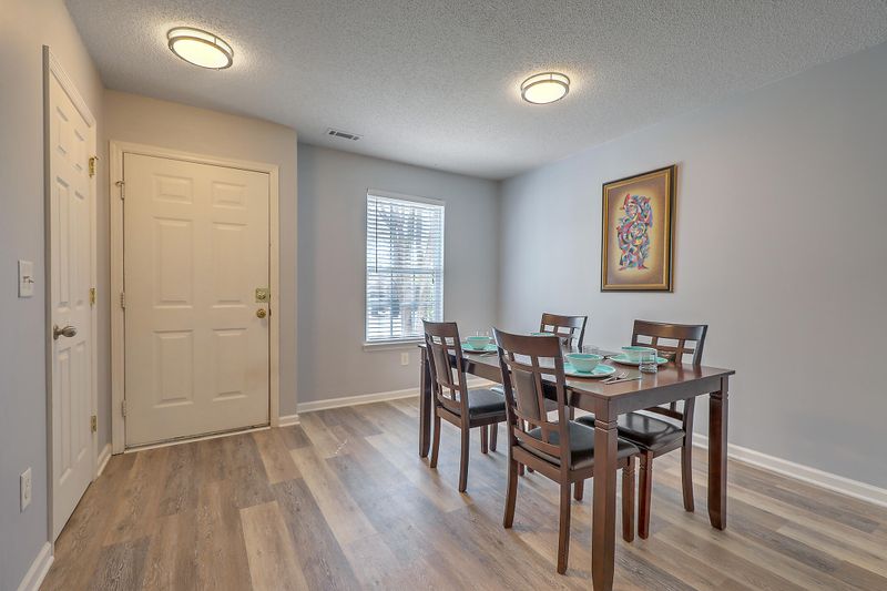 8029 Vermont Rd, North Charleston, SC 29418