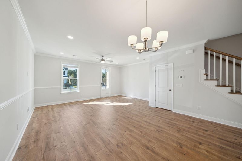 366 Green Fern Dr, Summerville, SC 29483