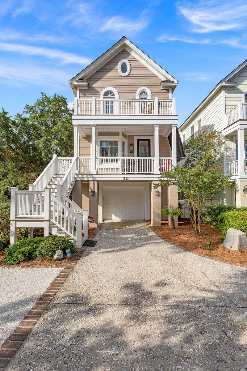 20 Commons Ct, Isle Of Palms, SC 29451