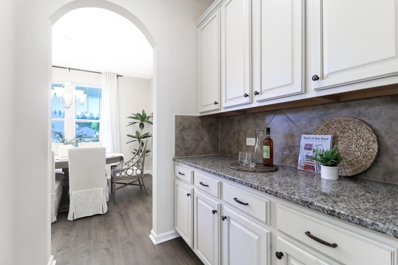 1100 Magnolia Warbler Way #18-4, Ravenel, SC 29470