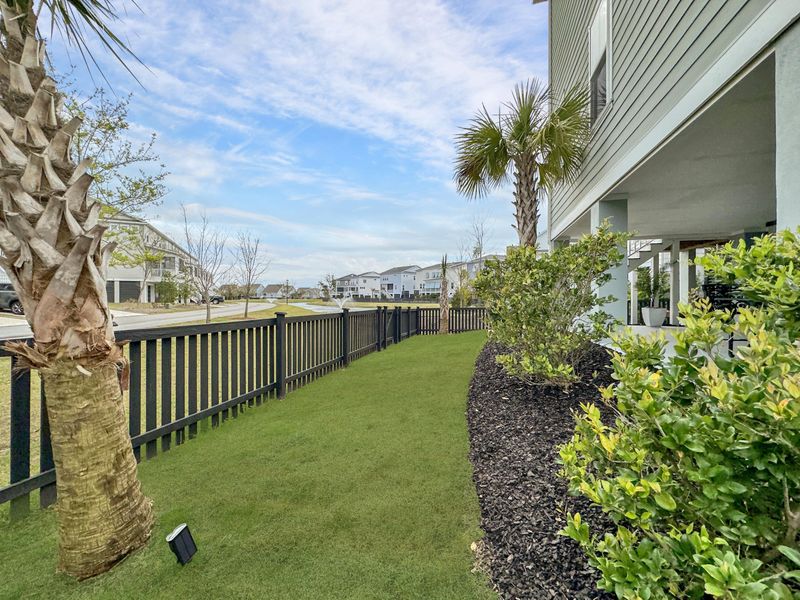 1568 Red Tide Rd, Mount Pleasant, SC 29466