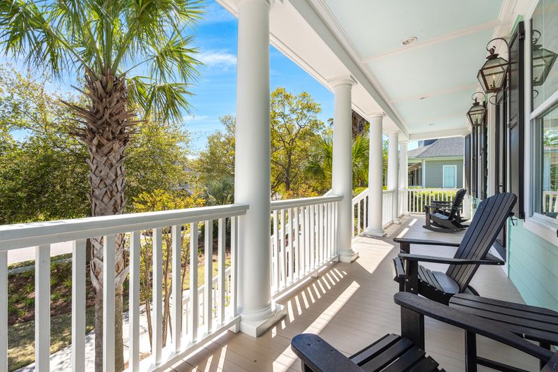 2425 Bending Oak Loop, Mount Pleasant, SC 29466