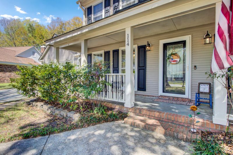 114 Wainwright, Summerville, SC 29485