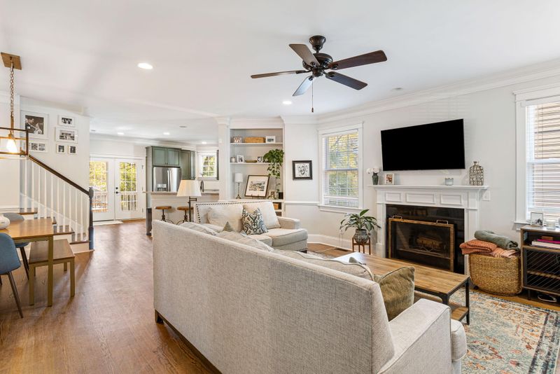912 Misty Lake Dr, Charleston, SC 29412