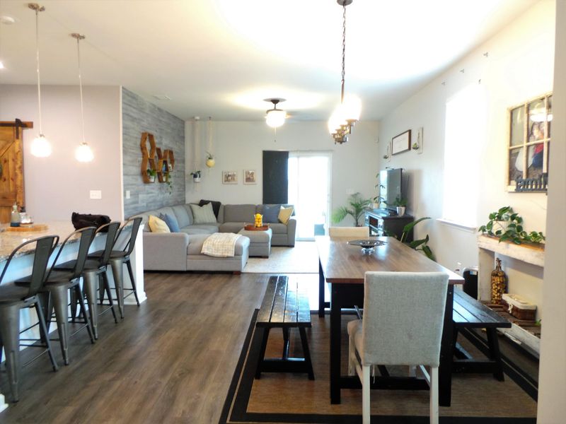9695 Mosgrove Ave, Ladson, SC 29456