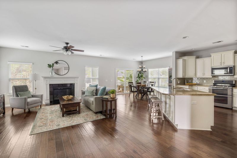 4915 W Liberty Park Cir, North Charleston, SC 29405