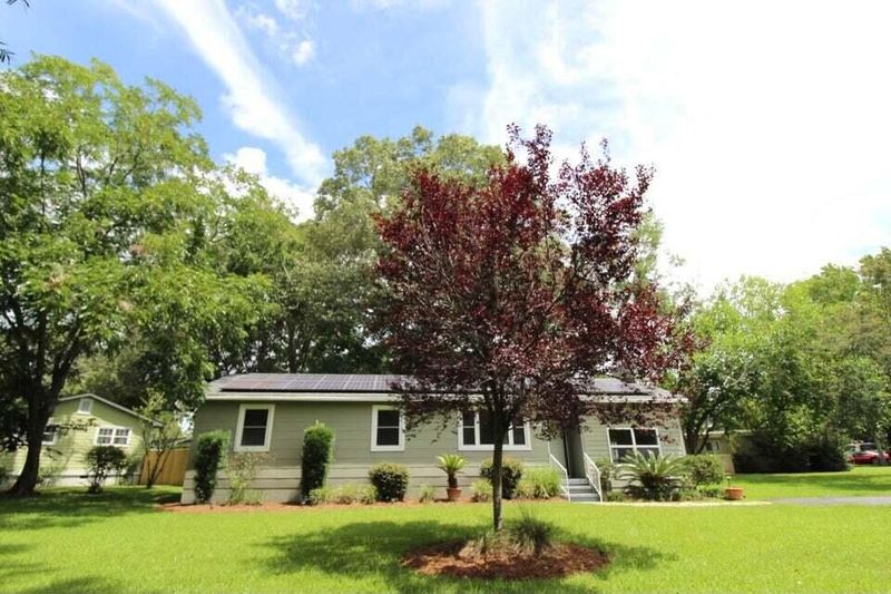 2303 Parsonage Rd, Charleston, SC 29414