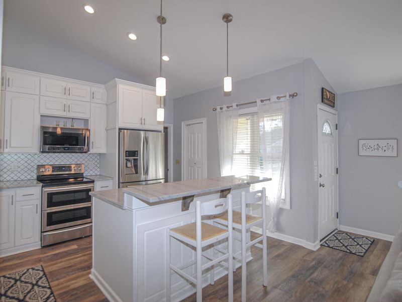 132 Lancashire Dr, Summerville, SC 29486