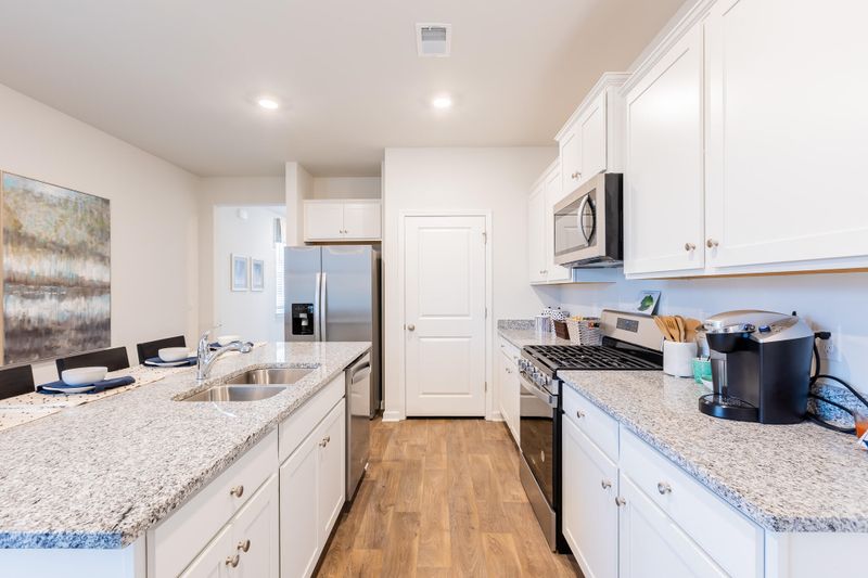 324 Feldspar Ln, Ladson, SC 29456