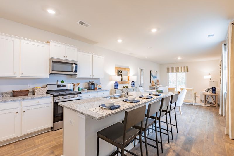 325 Feldspar Ln, Ladson, SC 29456