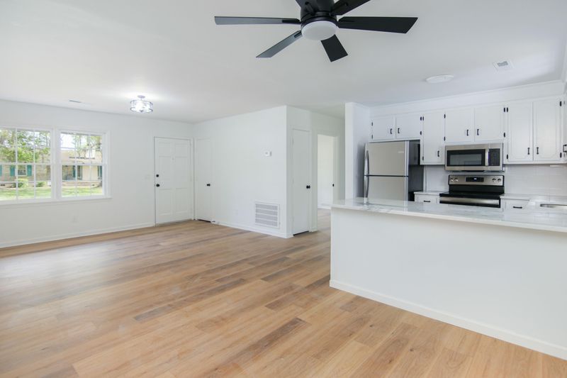 110 Carmon St, Summerville, SC 29485