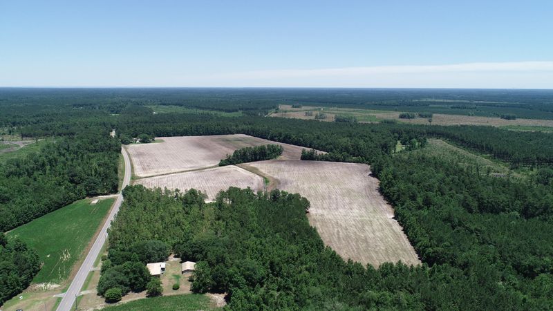 1275 Mudville Rd, Ridgeville, SC 29472