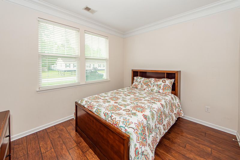 159 Mcmakin St, Summerville, SC 29483