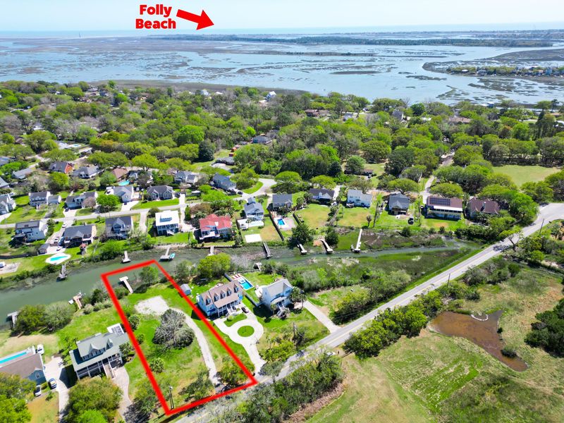 1688 Old Military Rd, Charleston, SC 29412