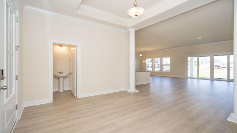 142 Cherry Grove Dr, Summerville, SC 29483