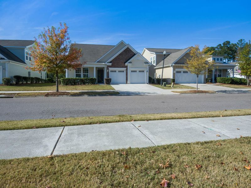 1015 Central Ponds Dr, Summerville, SC 29483