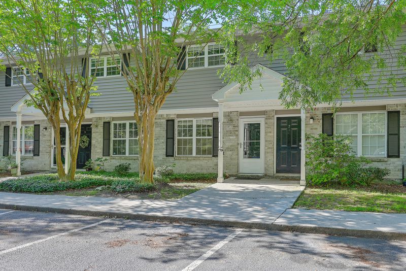 507 Stinson Dr #6e, Charleston, SC 29407
