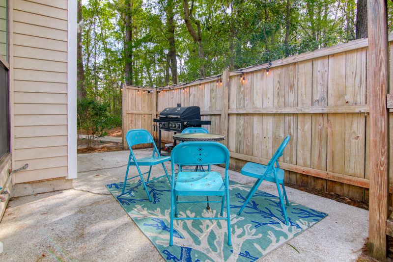 927 E Estates Blvd #C, Charleston, SC 29414