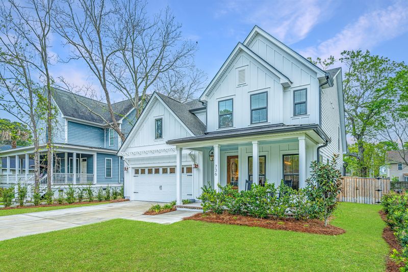 736 York St, Mount Pleasant, SC 29464