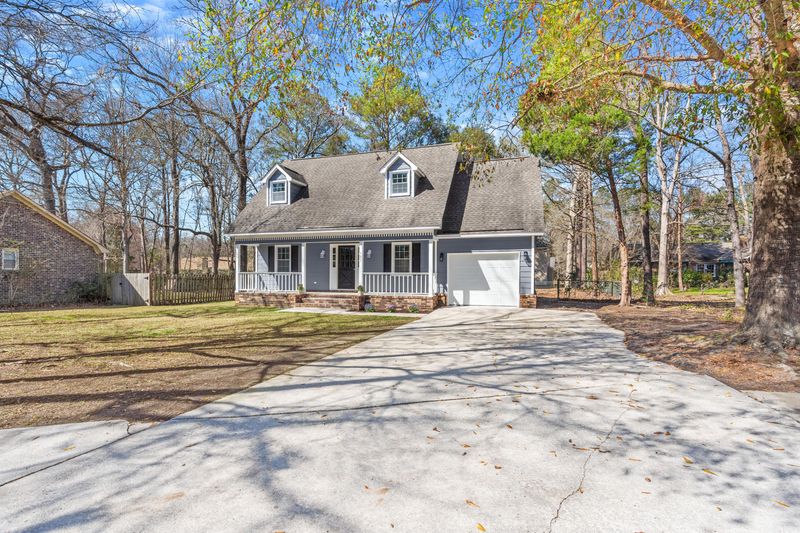 107 Evance Ct, Summerville, SC 29485