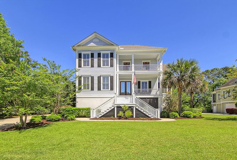 1244 Blue Sky Ln, Charleston, SC 29492