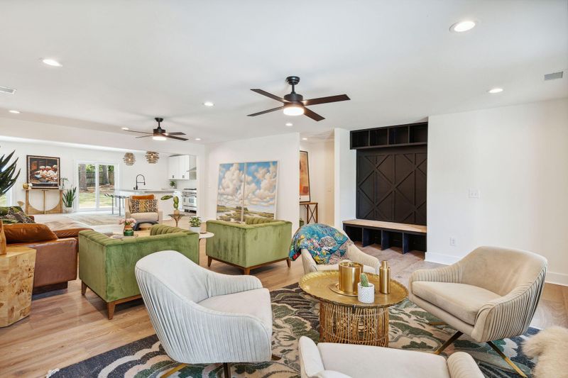 939 Lansing Dr, Mount Pleasant, SC 29464