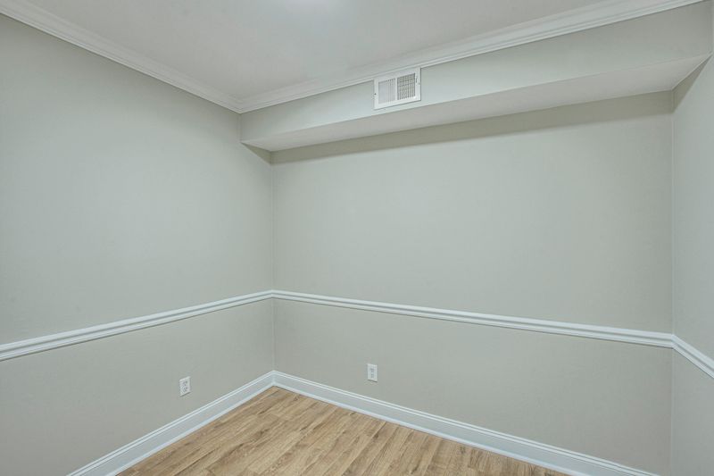 130 Luden Dr #D, Summerville, SC 29483