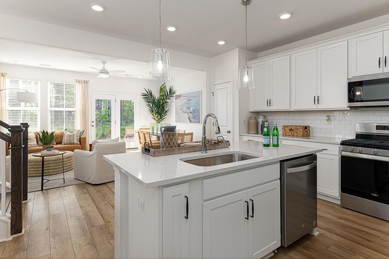 486 Trotters Ln #126, Moncks Corner, SC 29461