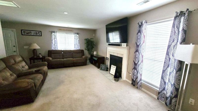5505 Livonia Cv, North Charleston, SC 29420