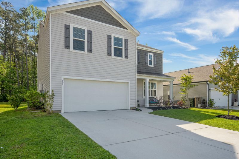 208 Sarcoxie Rd, Moncks Corner, SC 29461