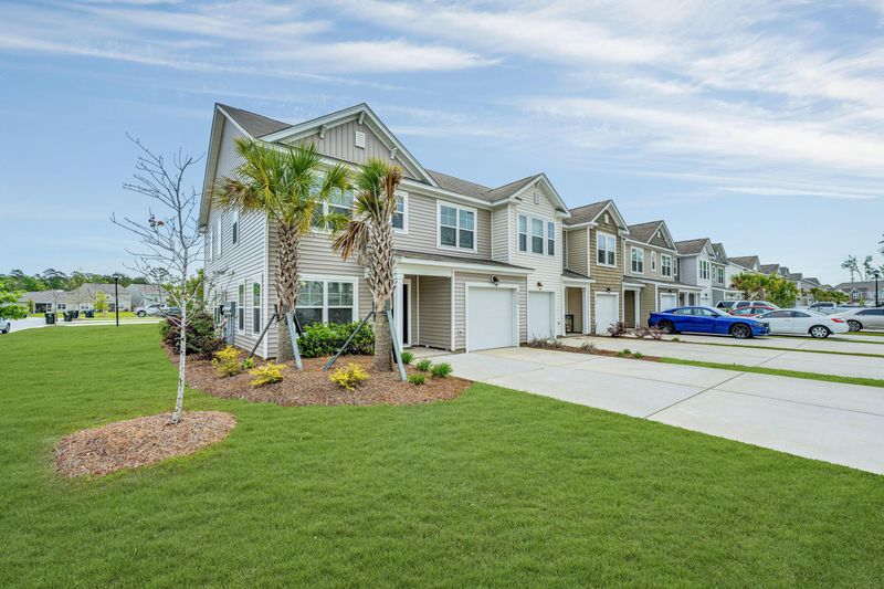 9736 Transplanter Cir, Ladson, SC 29456
