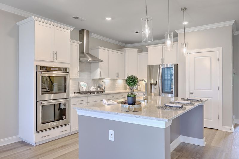 366 Long Pier St, Summerville, SC 29486