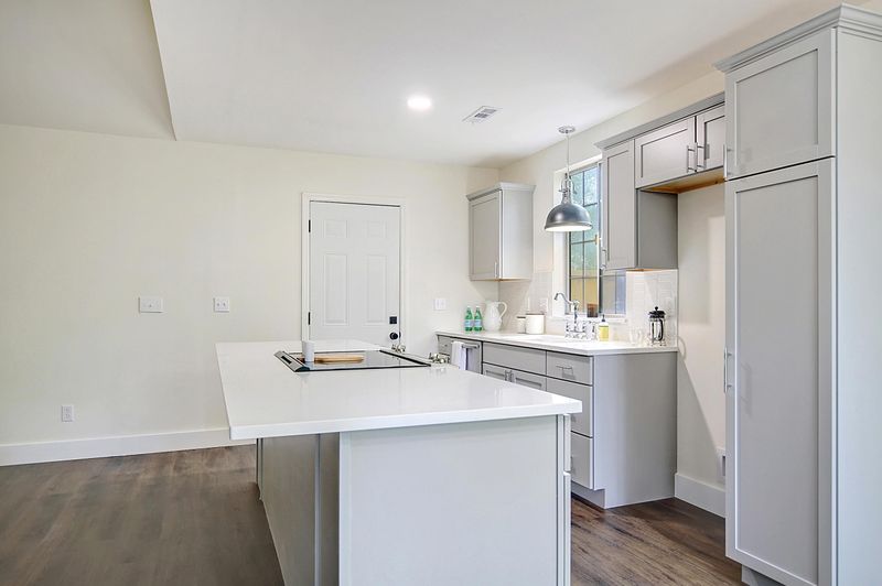 1728 Leith Ln, Charleston, SC 29414
