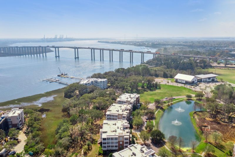 130 Fairbanks Oak Al #3b, Charleston, SC 29492