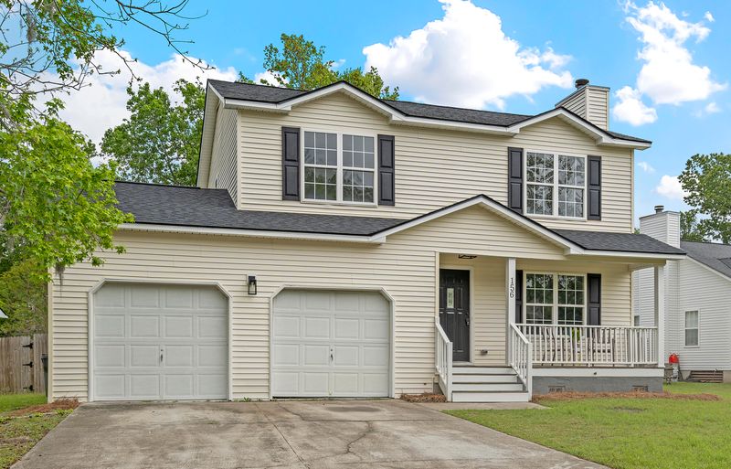 156 Kingsbridge Dr, Goose Creek, SC 29445