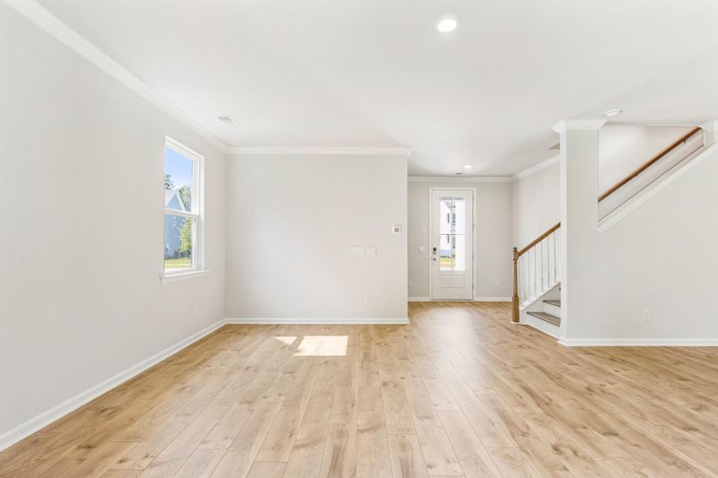 150 Cherry Grove Dr, Summerville, SC 29483