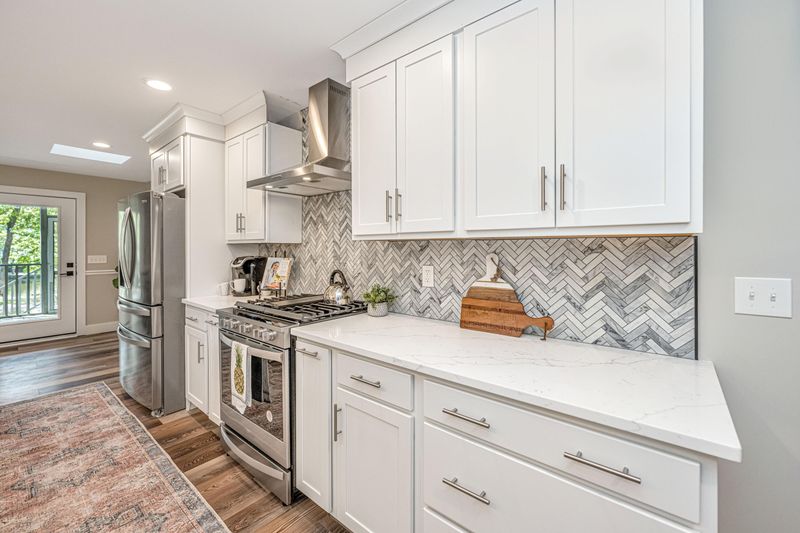 763 Lake Frances Dr, Charleston, SC 29412