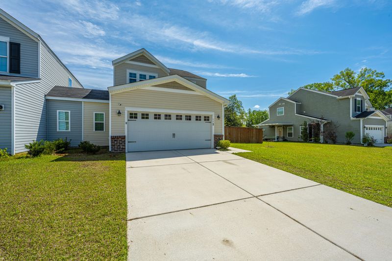 158 Dream St, Summerville, SC 29483