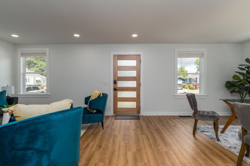 4804 Boulevard Ln, North Charleston, SC 29405