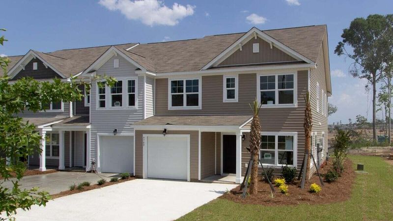 119 East Sunrise Ln, Summerville, SC 29486