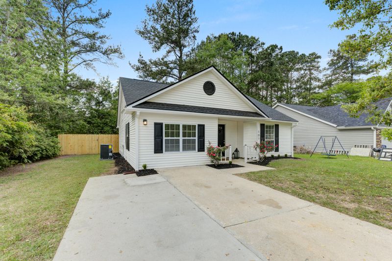 101 Tanager St, Summerville, SC 29483