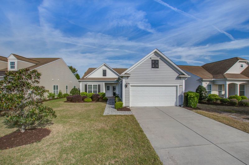 352 Oyster Bay Dr, Summerville, SC 29486