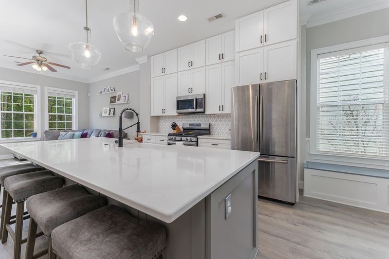 135 Ashley Bluffs Rd, Summerville, SC 29485