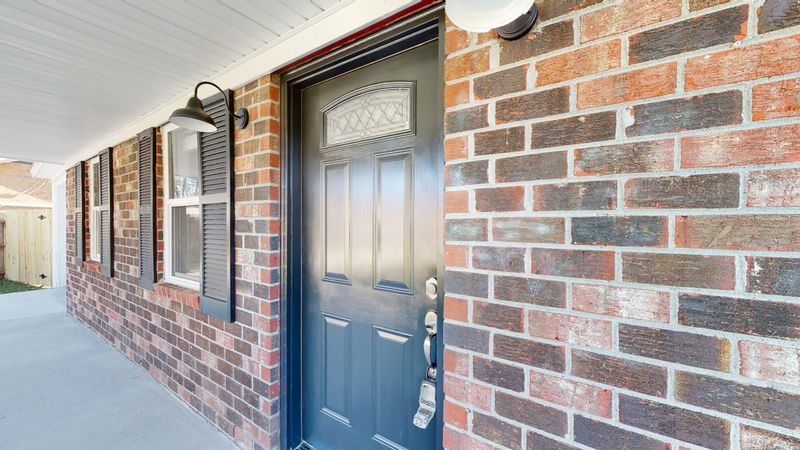 213 Mulberry Dr, Summerville, SC 29483